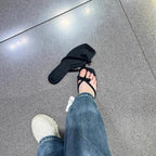 Damen Zehentrenner-Sandalen mit schickem Riemendesign und komfortablem Fußbett R&B