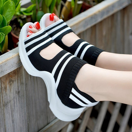 Damen Atmungsaktive Slip-On Sandalen mit elastischen Riemen und rutschfester Sohle R&B