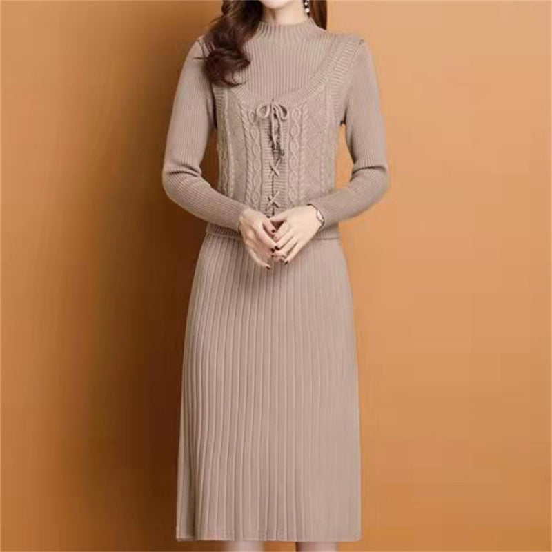 Damen elegantes Strickkleid mit hochgeschlossenem Kragen und dekorativem Zopfdesign R&B