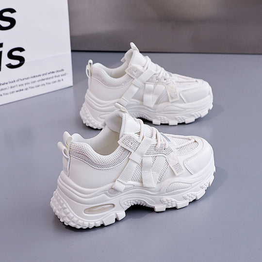 Damen Sportliche Sneakers mit atmungsaktivem Netzmaterial und stabiler Profilsohle R&B