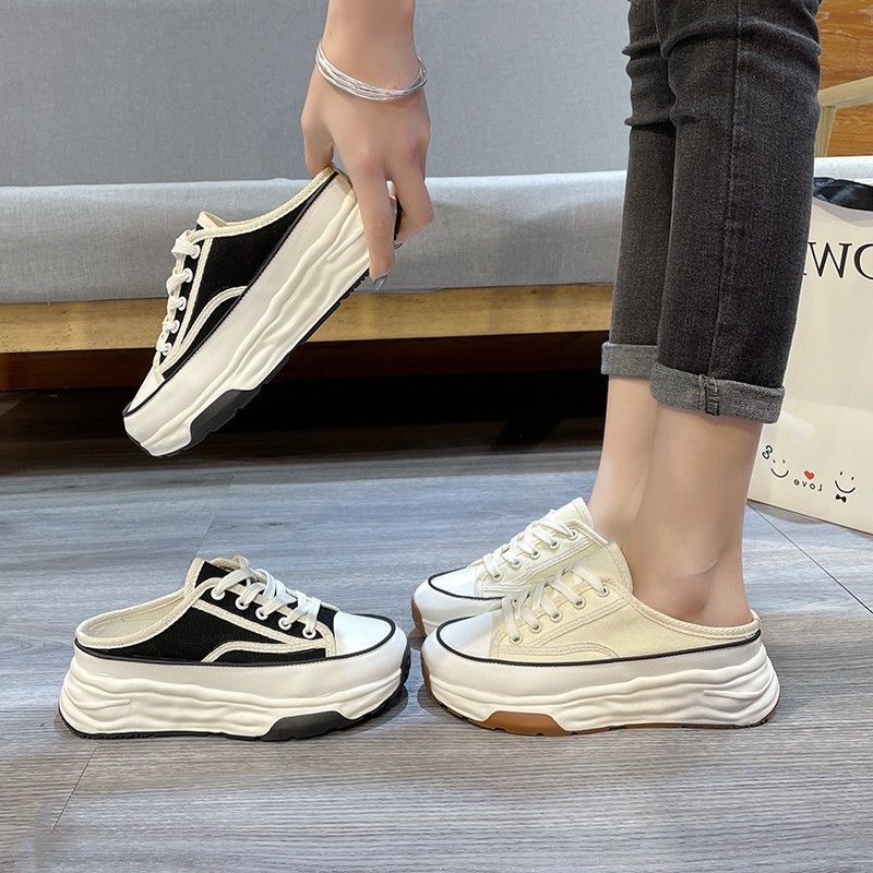 Damen Sneaker im zeitlosen Design mit verstärkter Sohle
