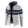 Herren Strickjacke mit Kapuze und modernem Streifenmuster