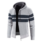 Herren Strickjacke mit Kapuze und modernem Streifenmuster