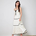 Damen Maxi-Kleid mit feinem Blumendruck und Kontrastbändern R&B