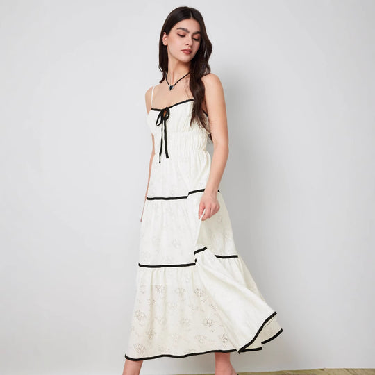 Damen Maxi-Kleid mit feinem Blumendruck und Kontrastbändern R&B