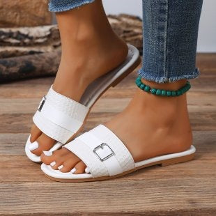 Damen modische Riemensandalen mit breitem Riemendesign und eleganter Schnallen-Applikation R&B