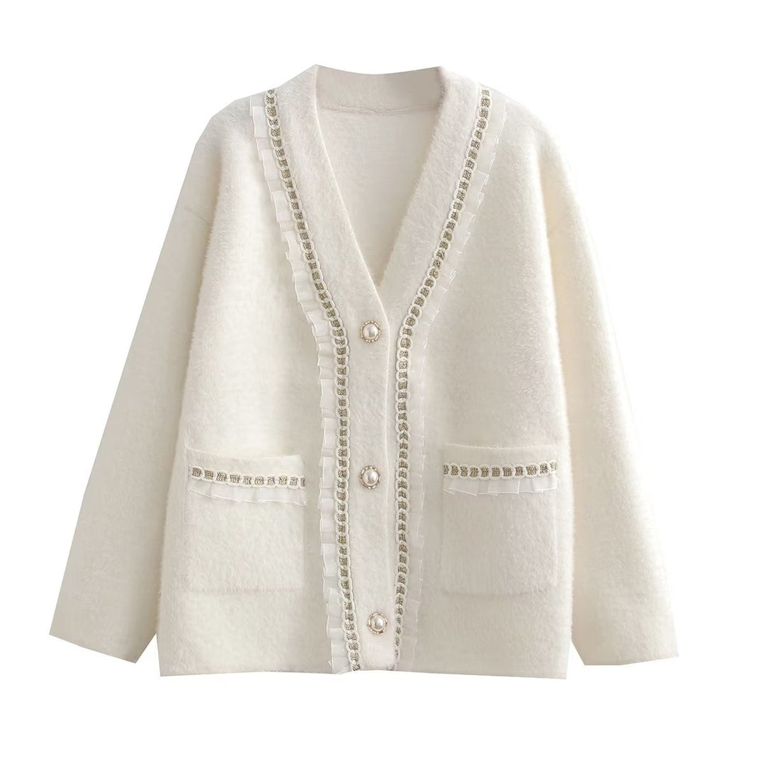 Damen modische Strickjacke mit dekorativen Rüschen und perlenverzierten Knopfdetails R&B
