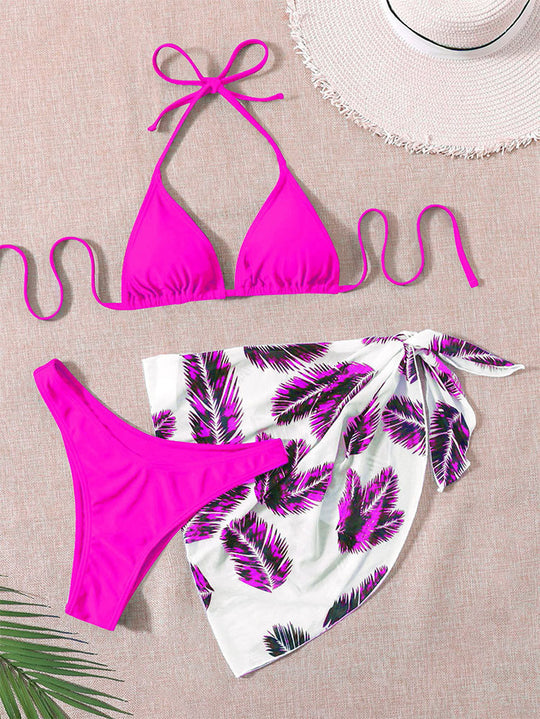 Damen Triangel-Bikini mit einem trendigen Blätter-Muster und einem lässigen Wickelrock R&B