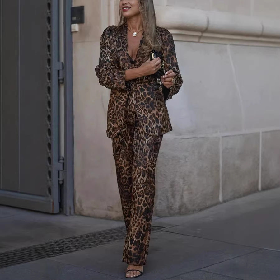 Damen Blazer Damen Ensemble mit Leo-Muster