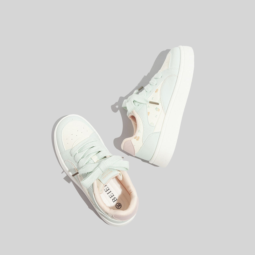 Damen Sneakers mit floralem Allover-Druck und bequemer Sohle R&B
