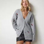 Damen Strickjacke mit floralem Stickdesign und komfortablem Schnitt R&B
