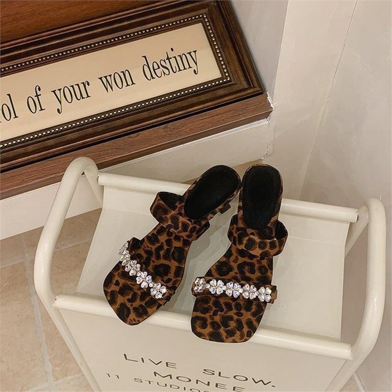 Damen elegante Slipper mit funkelnden Strassverzierungen R&B
