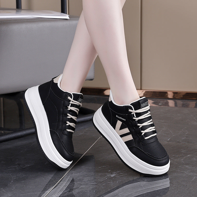 Damen Sneakers mit bequemer Plattform von R&B