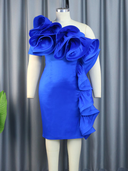 Damen elegantes Kleid mit dramatischen Rüschendetails R&B