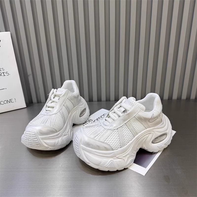 Damen Sportliche Chunky Sneakers mit atmungsaktiven Mesh-Einsätzen