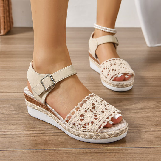 Damen Wedge-Sandalen mit eleganter Häkel-Applikation und komfortablem Fußbett R&B