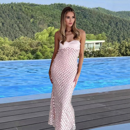 Damen Astronauten-Inspirierte Maxi-Kleid mit geometrischem Shimmerdetail R&B