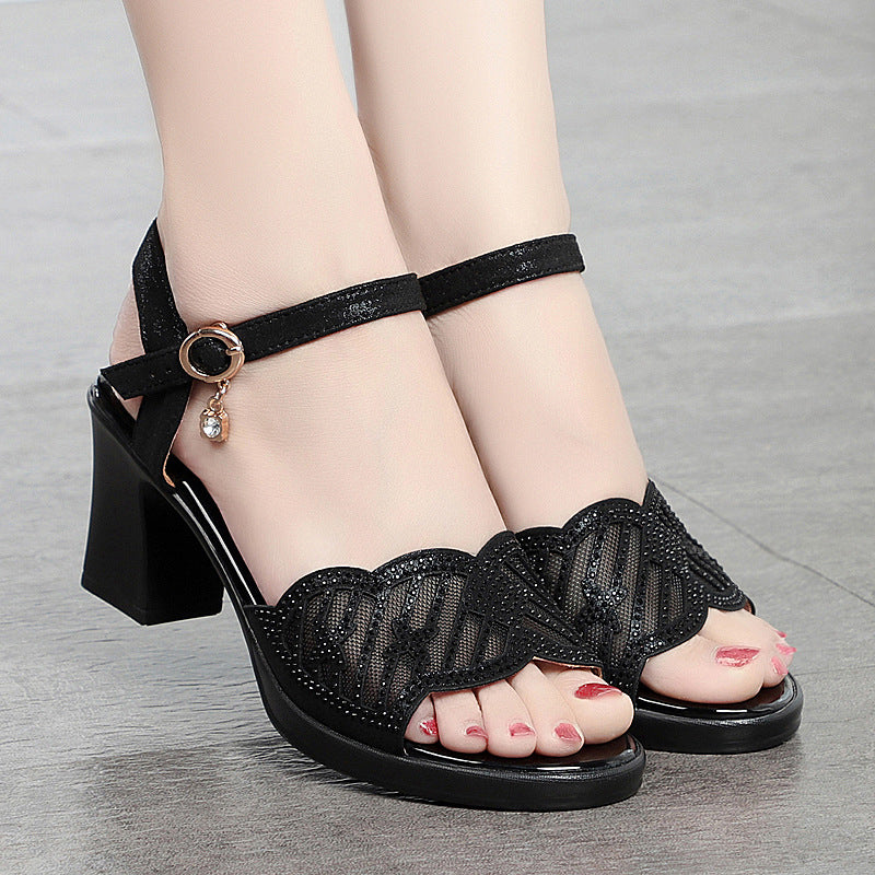 Damen elegante Sandaletten mit dekorativem Riemchen und funkelndem Schmuckdetail R&B