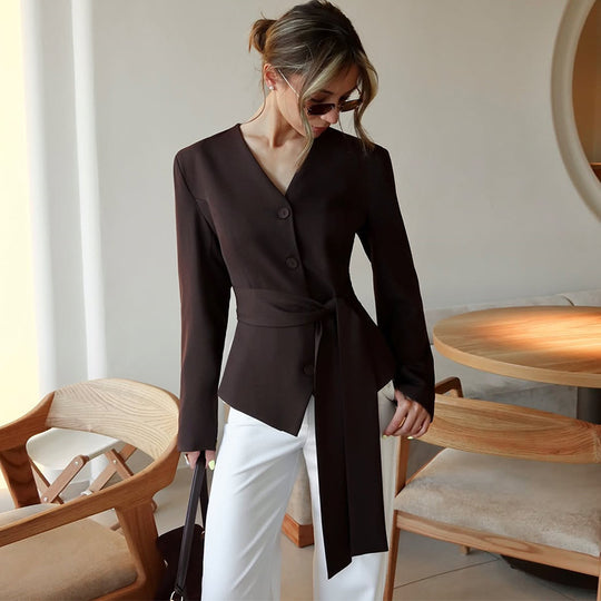 Damen Wickelbluse mit Knopfdetails R&B