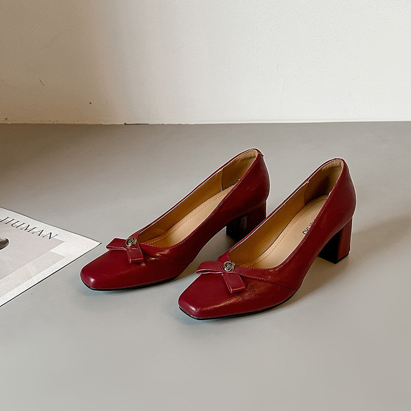 Damen Elegante Pumps mit Dekorativem Schmuckdetail