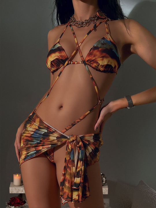 Damen Triangel-Bikini mit modischem Wickelrock und eleganter Bindeoption R&B