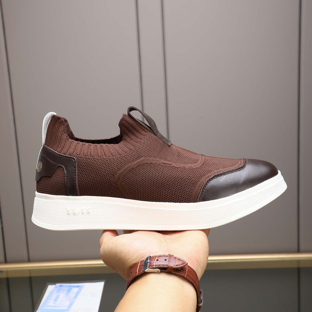 Damen Sportliche Slip-On Sneakers mit atmungsaktiver Strick-Oberfläche und rutschfester Sohle R&B
