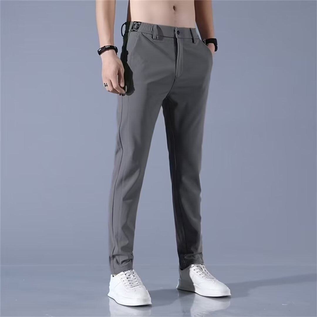 Herren moderne sportliche Chino-Hose mit elastischem Bund und funktionalen Taschen