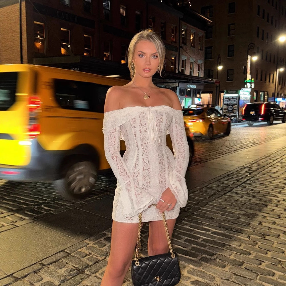 Damen Spitzenoberteil mit Off-Shoulder Design und langen Ärmeln R&B