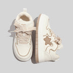 Damen Sportliche Winter Sneakers mit warmem Futter und verspieltem Sternenmotiv