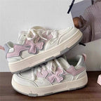 Damen Sneakers mit floralen Applikationen und innovativem Komfortfunktionsdesign R&B