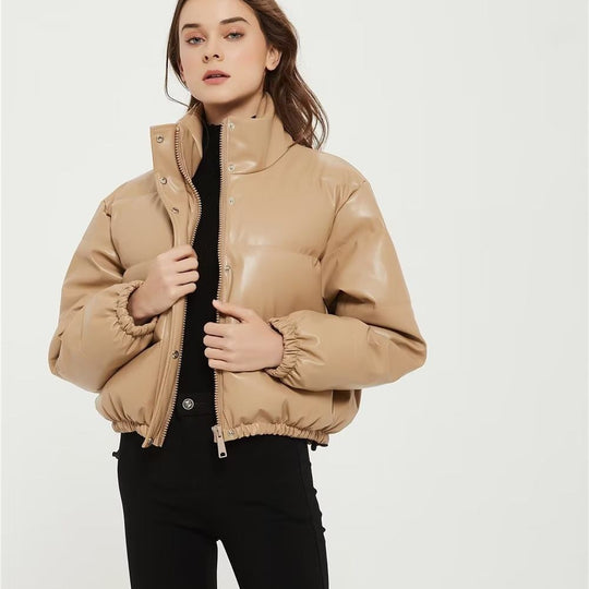 Damen gesteppte Kunstlederjacke mit hochschließendem Kragen und elastischen Bündchen R&B