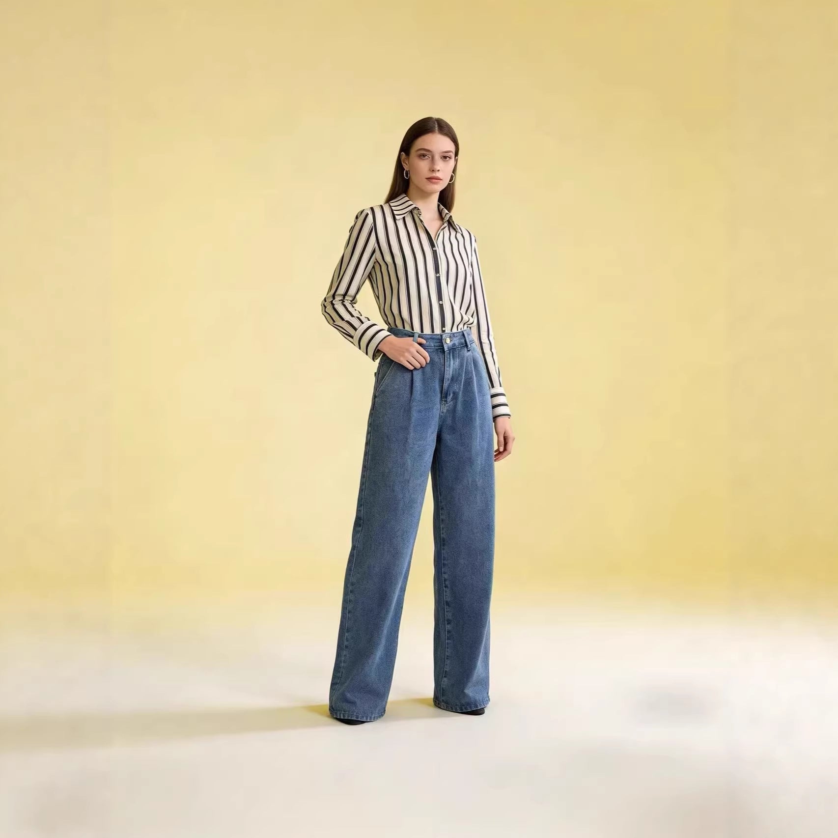 Damen Weite Jeans mit hohem Bund und Falten