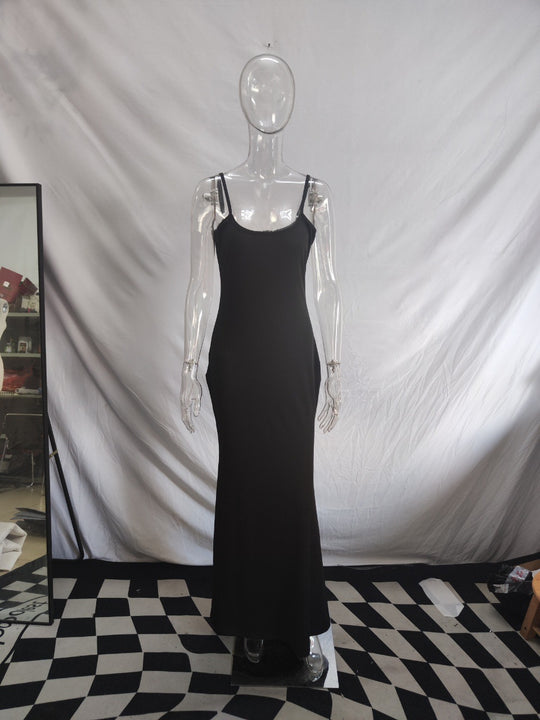 Damen Langes Kleid mit schmalen Spaghettiträgern und figurschmeichelndem Schnitt R&B