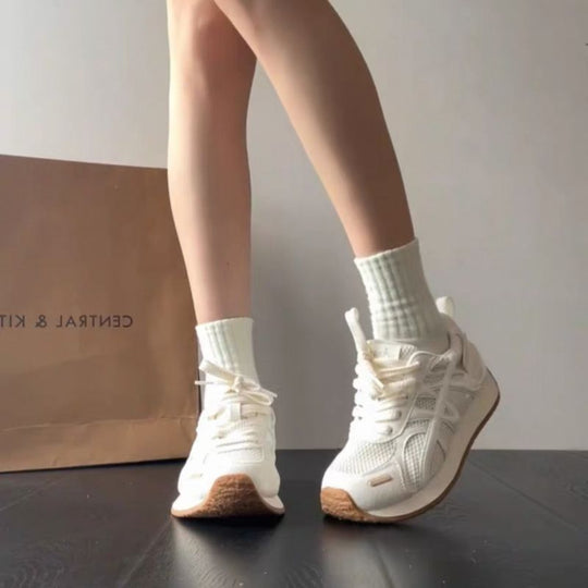 Damen Sportliche Mesh-Sneaker mit dämpfenden Eigenschaften und modernem Design R&B