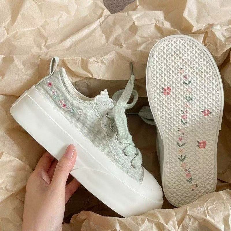 Damen Modische Plateau-Sneaker mit floralen Applikationen und atmungsaktiver Sohle R&B