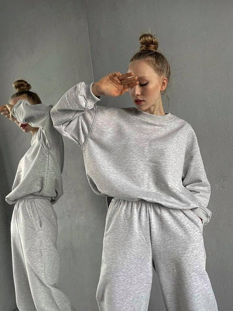 Damen bequemer und trendiger Sweatanzug R&B