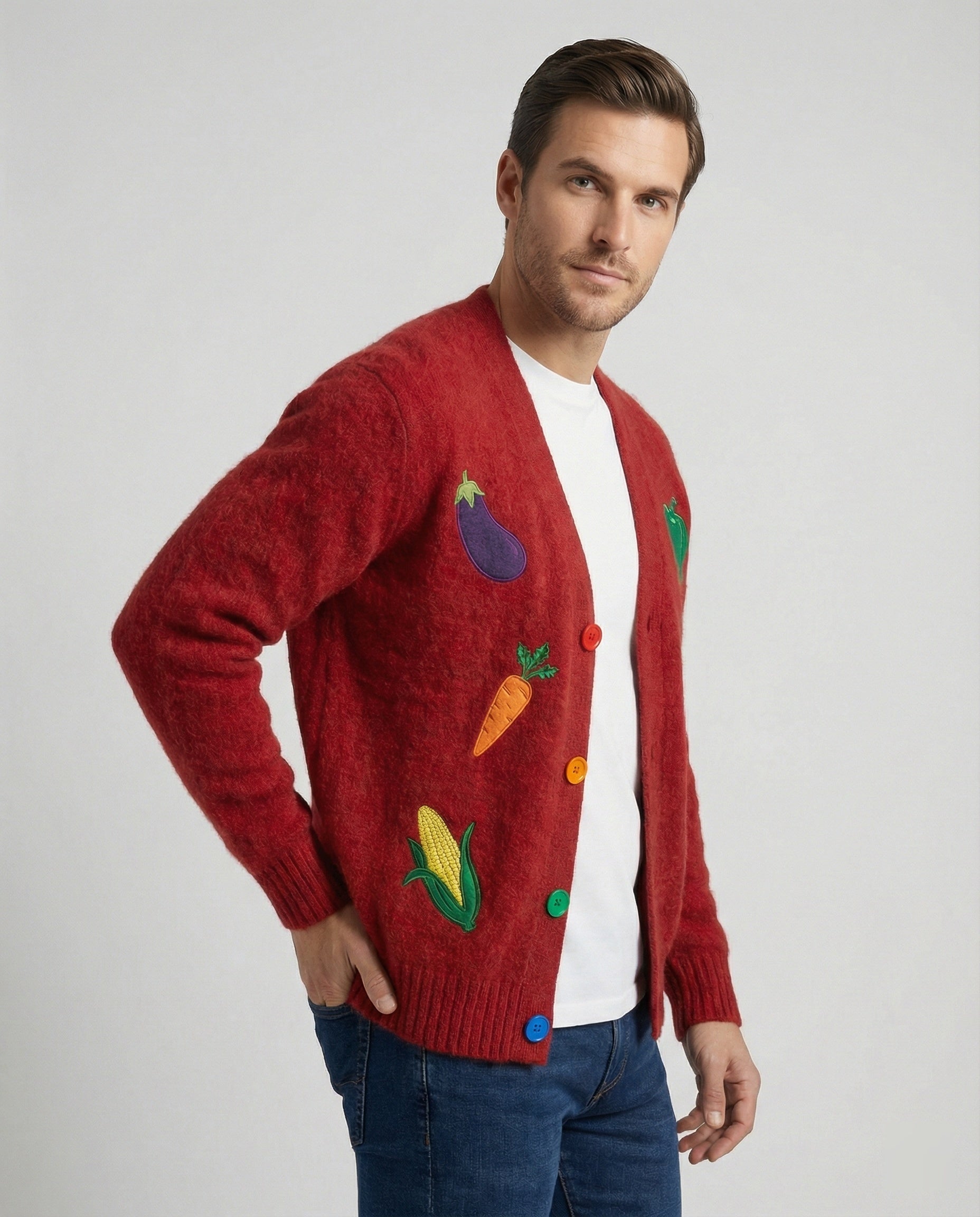 Lässige Retro Strickjacke mit bunten Regenbogen-Knöpfen und feiner Stickerei