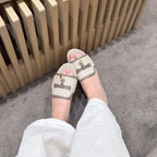 Damen elegante Mules mit modischem Schleifenakzent und hochwertiger Oberflächenstruktur