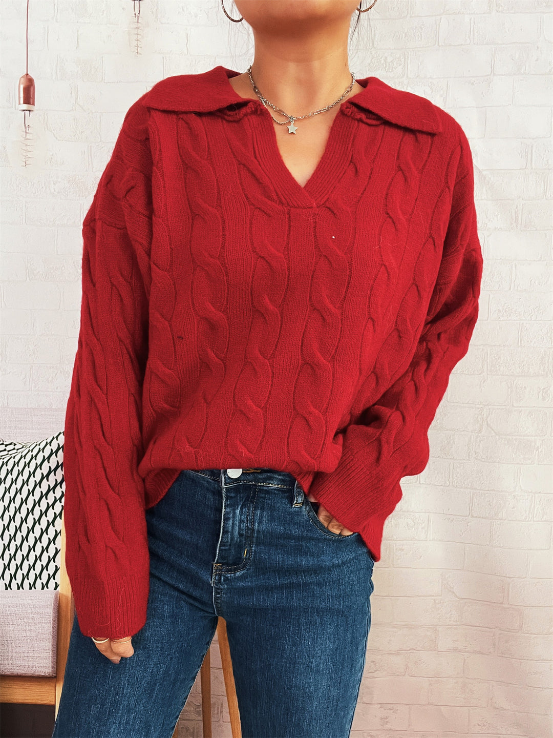 Damen Grobstrickpullover mit farbenfrohem Zopfdesign und klassischem Kragen R&B