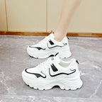 Damen Chunky Sneakers mit innovativem Design und verstärkter Dämpfung R&B