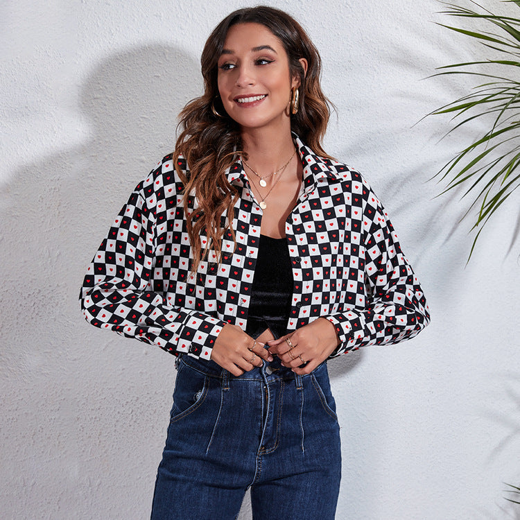 Damen Modische Karokbluse mit Herzen und cropped Schnitt R&B