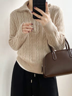 Damen Kuscheliger Strickpullover mit Stehkragen und Zopfdesign