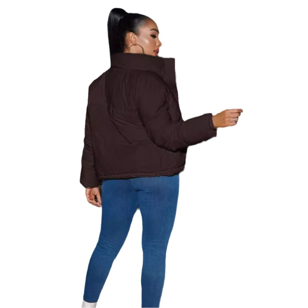 Damen Steppjacke mit hochabschließendem Kragen und figurbetontem Schnitt R&B