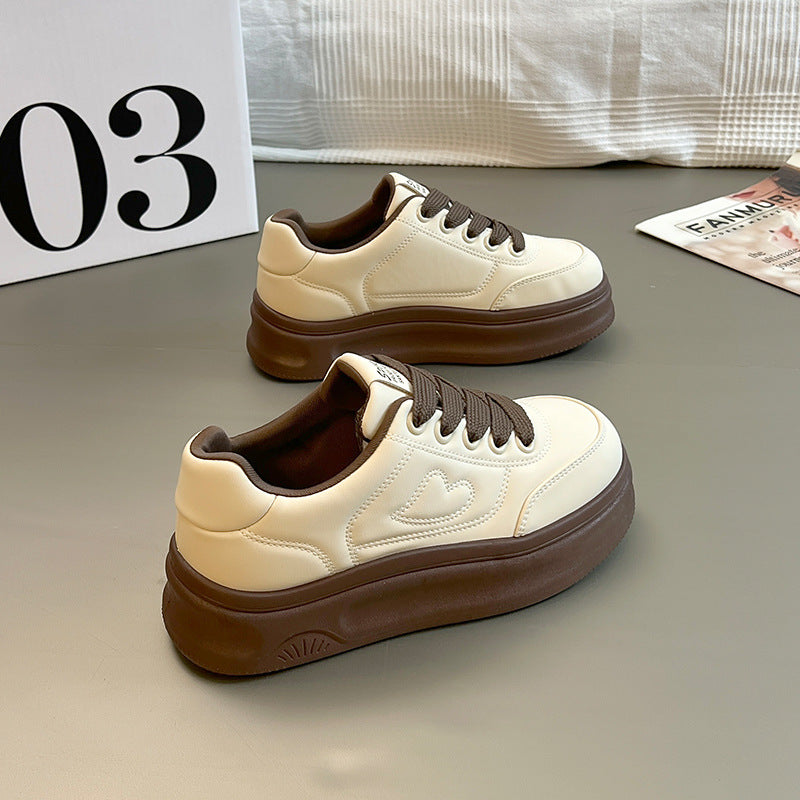 Damen Chunky Sneaker mit dicker Sohle und modischem Design R&B