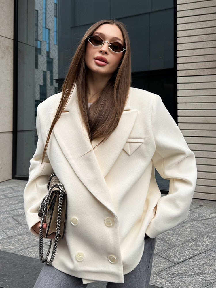 Damen Oversized Blazerjacke mit doppelter Knopfleiste und eleganten Details R&B
