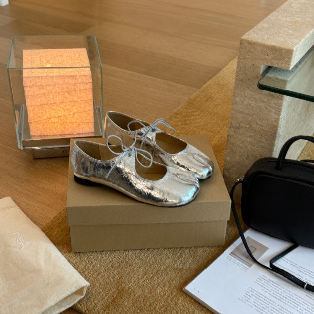 Damen Ballerinas mit elegantem Schnürdetail und rutschfester Sohle R&B