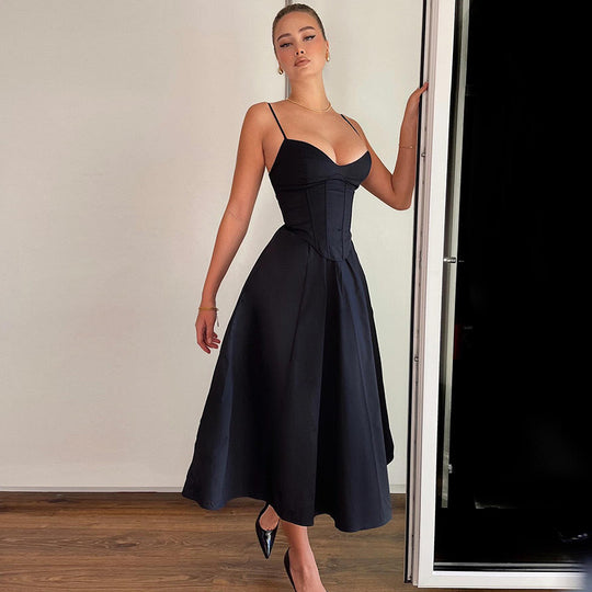 Damen Elegantes Abendkleid mit tailliertem Oberteil und schwingendem Rock R&B