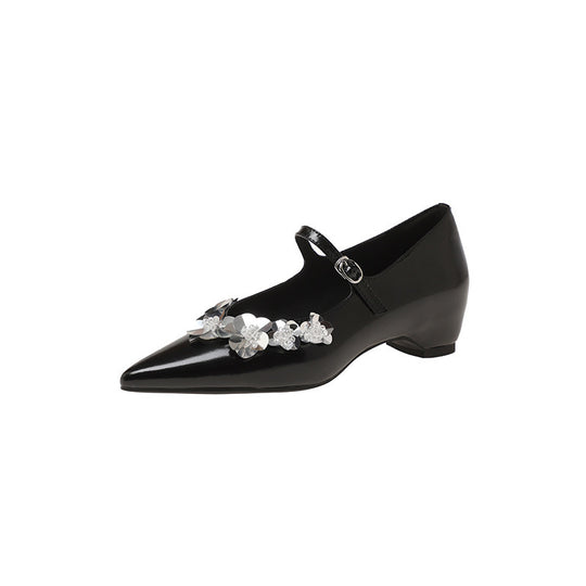 Damen Ballerina-Schuhe mit zartem Floraldetail und elegantem Riemchen R&B