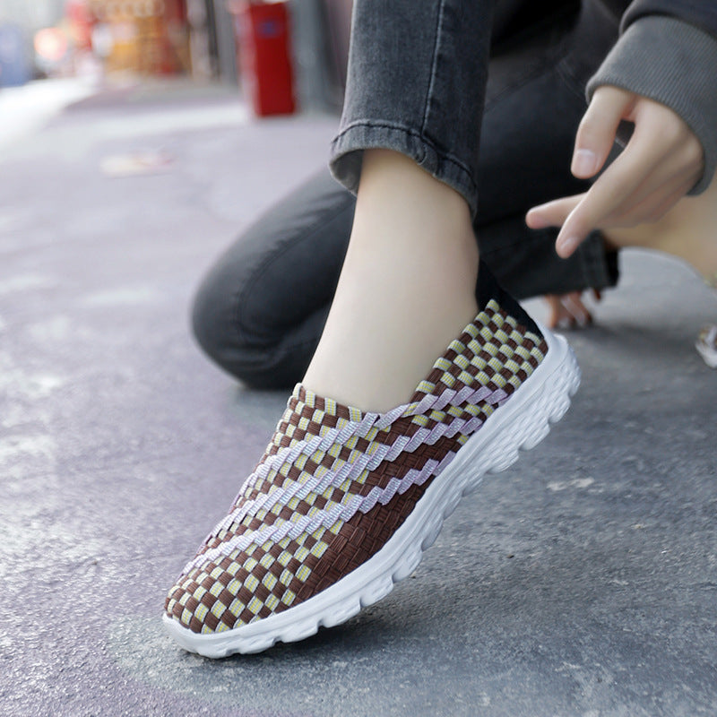 Damen Bequeme Slip-On Sneakers mit atmungsaktiver Faserstruktur