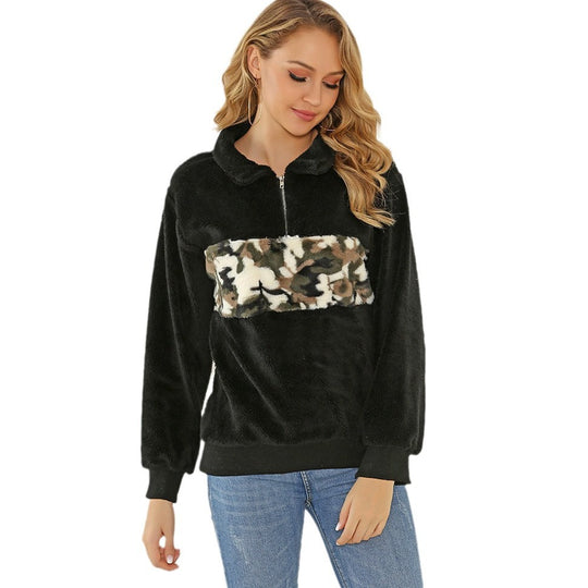 Damen kuschelweiche Fleecejacke mit auffälligem Camouflage-Detail R&B